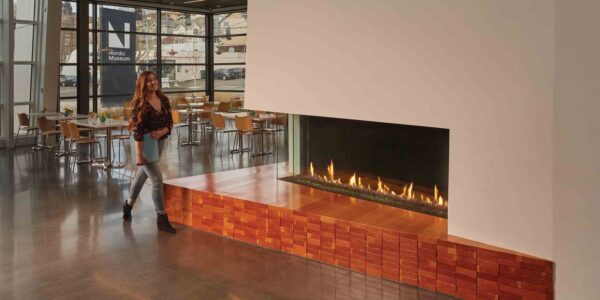 Stock Image - DaVinci Gas Fireplace|Outdoor Fire Linear