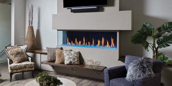 Stock Image - DaVinci Gas Fireplace|Outdoor Fire Linear