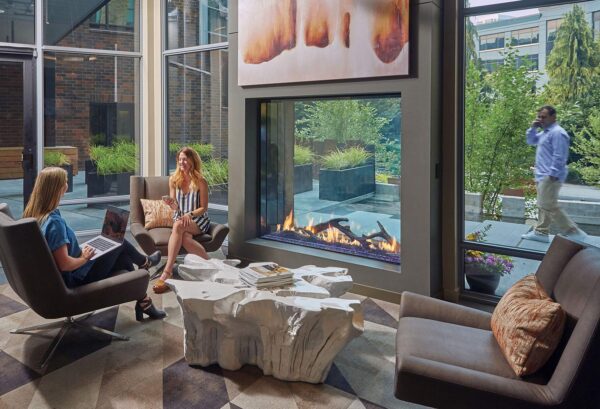 Stock Image - DaVinci Gas Fireplace|Outdoor Fire Linear