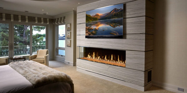 Stock Image - DaVinci Gas Fireplace|Outdoor Fire Linear
